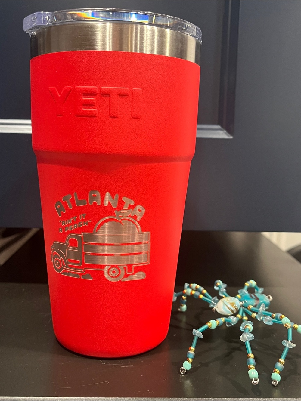🛻Yeti 20 oz. Red Atlanta Exclusive Truck Tumbler Y123